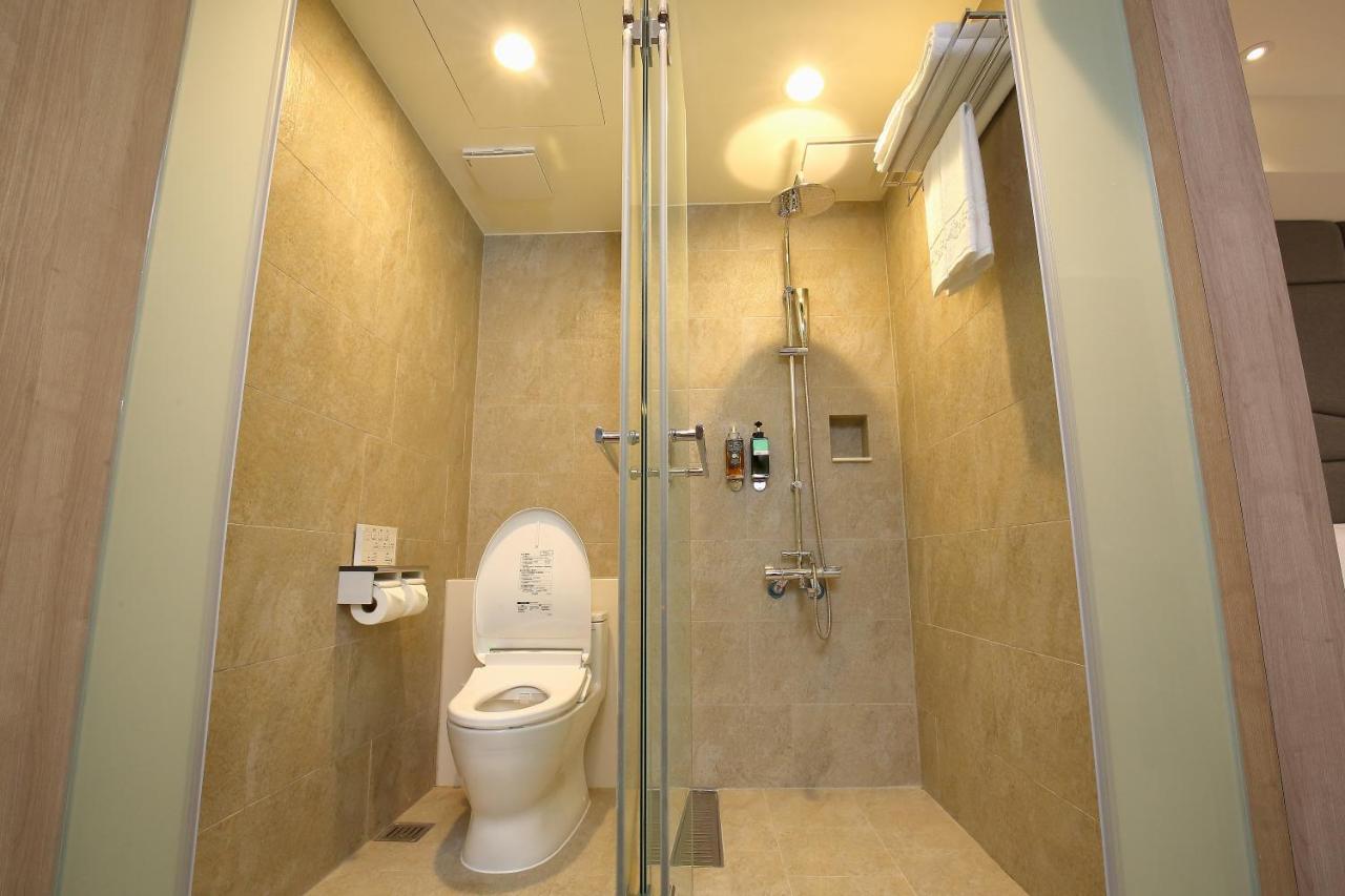 Kloud Hotel Taichung Exterior foto