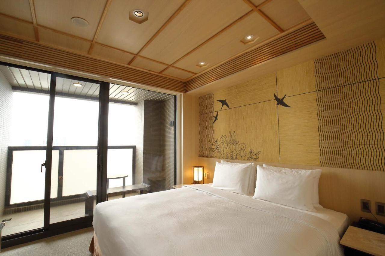 Kloud Hotel Taichung Exterior foto